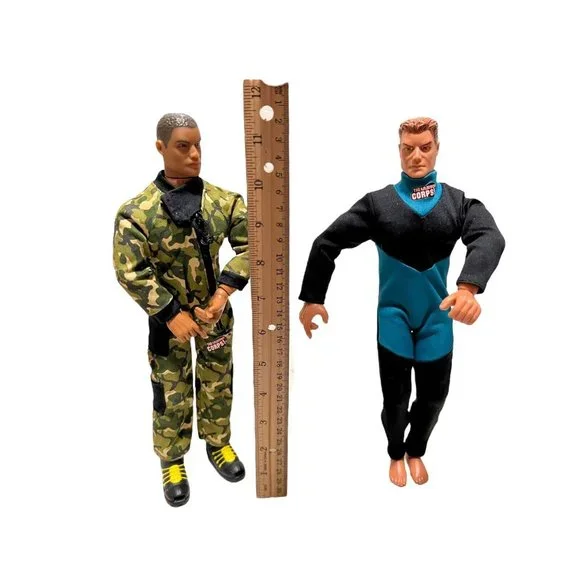 The Ultra Corps Posable Action Figures 11 ½" Set of 2 Vintage Diver Army - Picture 3 of 3